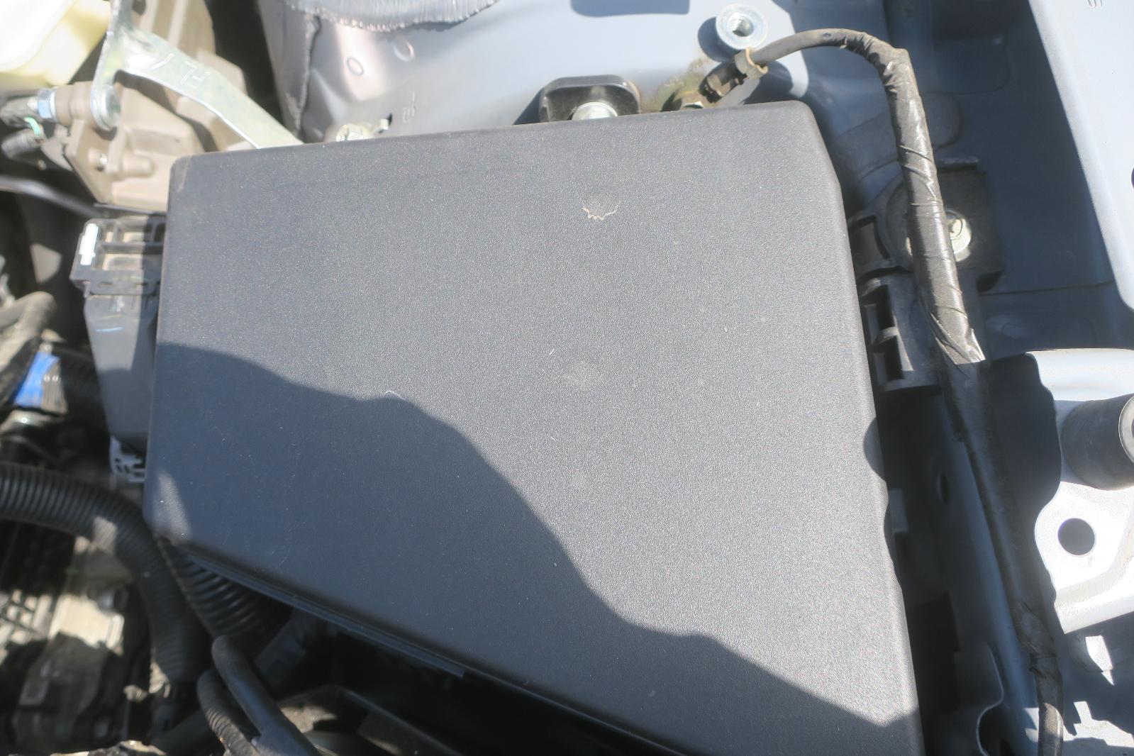 Fuse Box, Engine