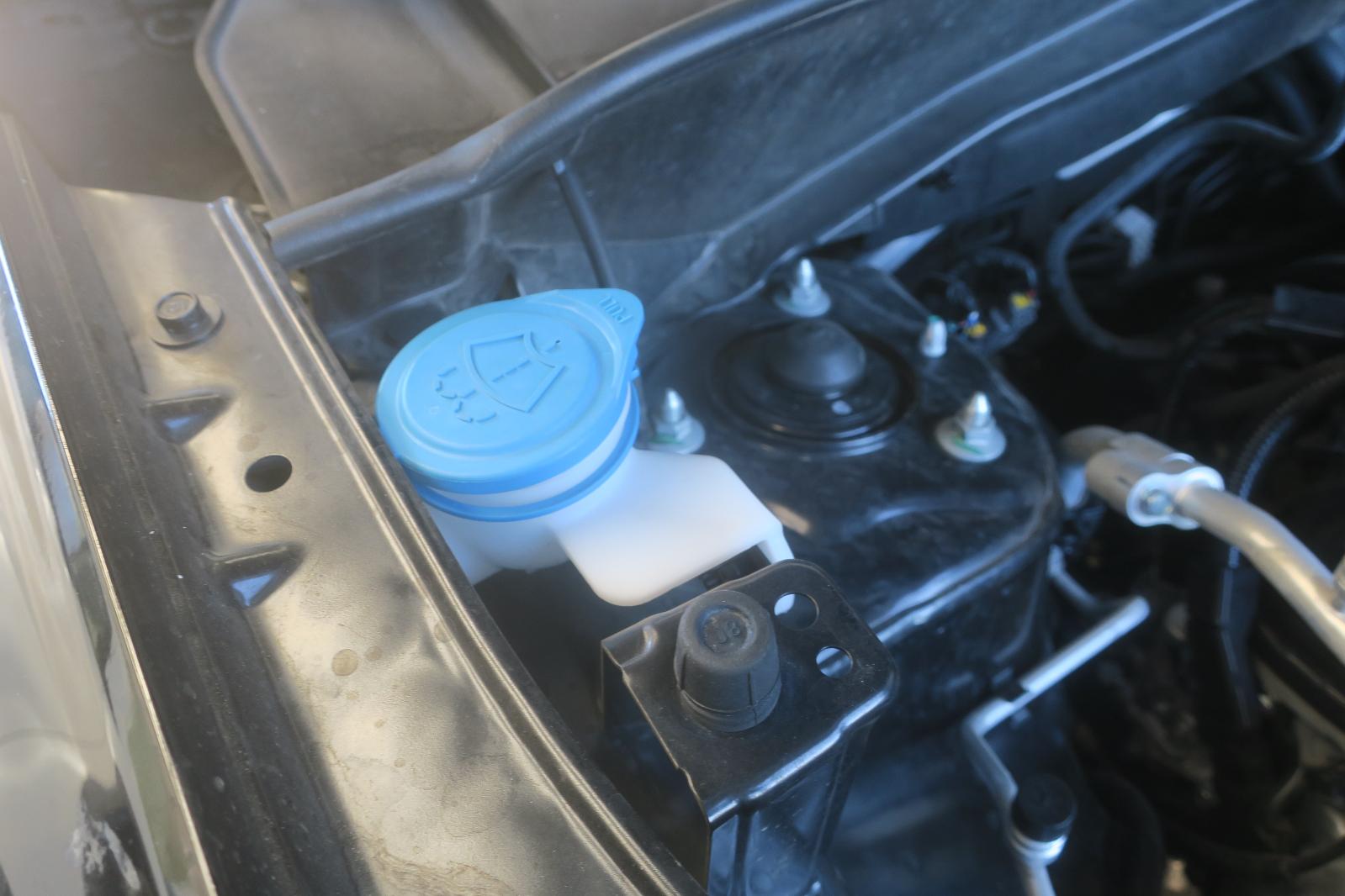 2024 Honda HR-V Washer Bottle Tank