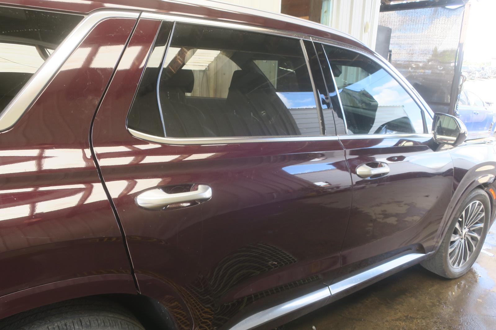 Dr Assm, Rear Side