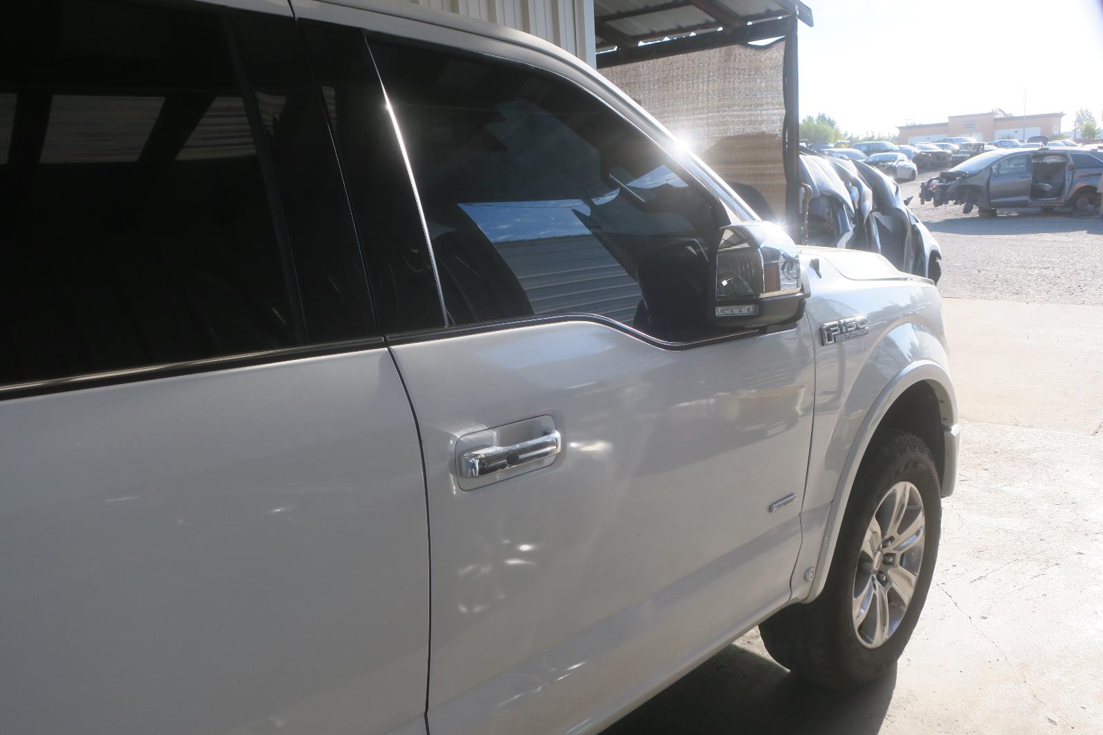 2015 Ford F150 Pickup Front Door Assembly