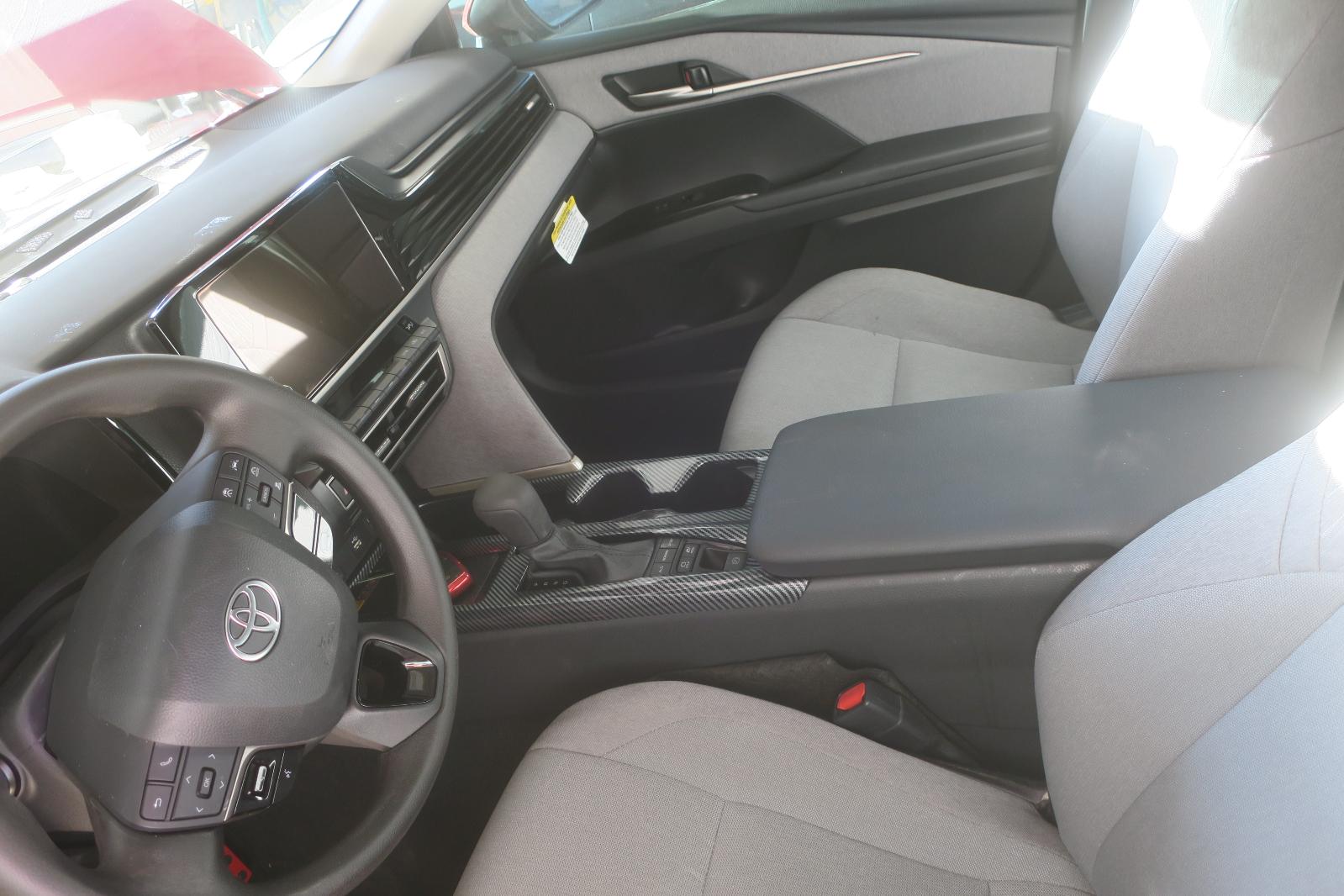 2025 Toyota Camry Front Console