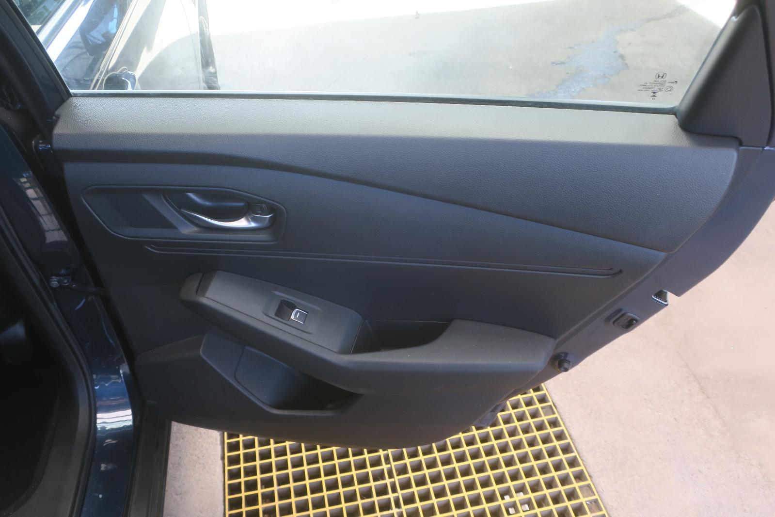 Rear Door Panel