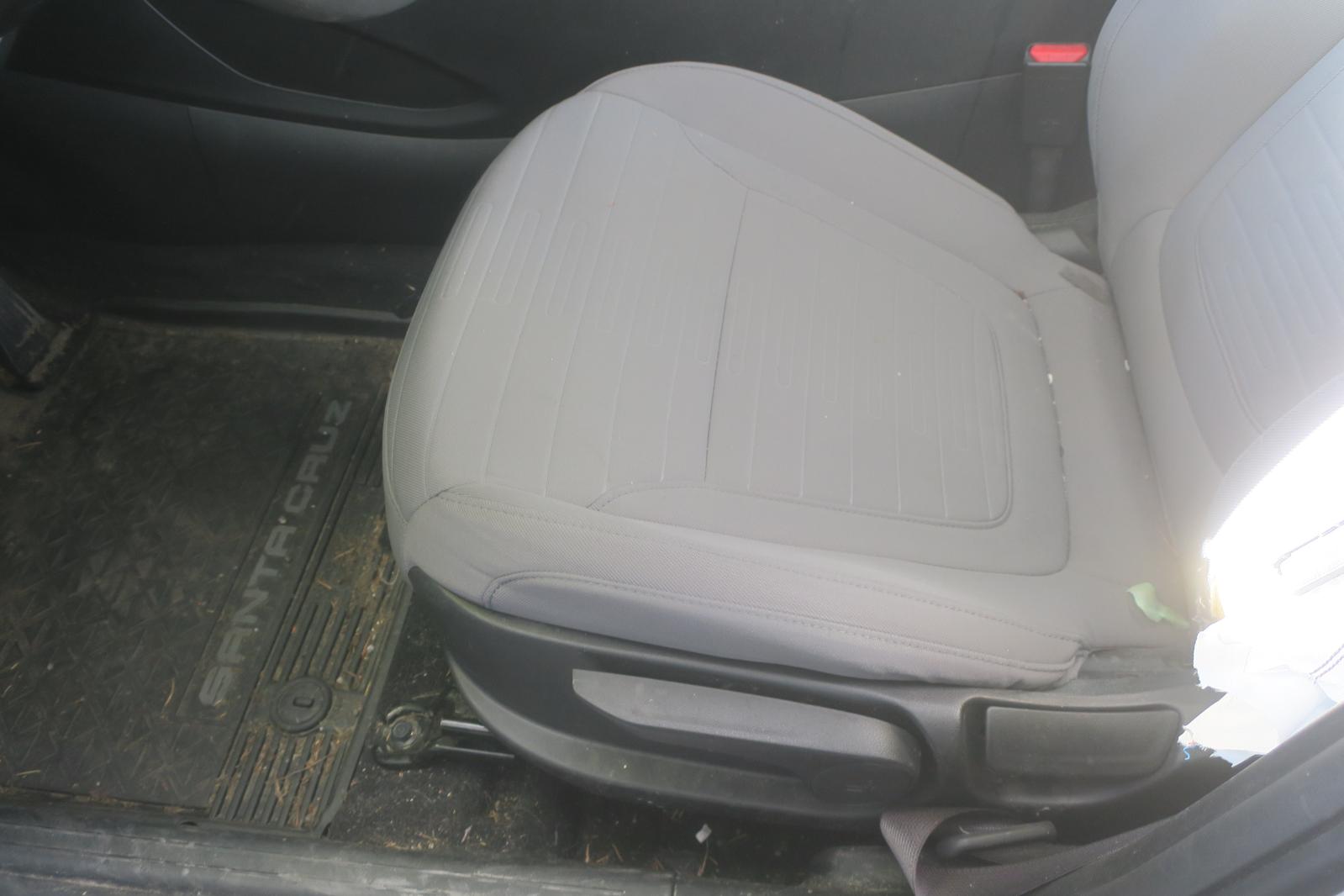Seat, Front