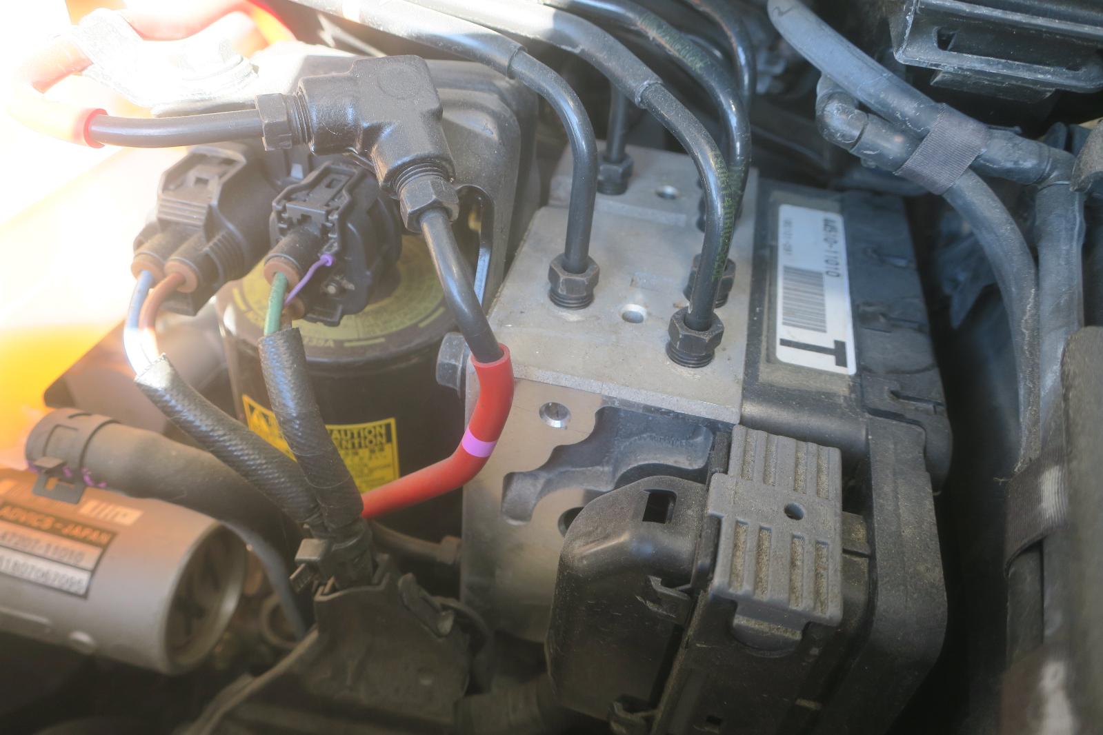 2018 Lexus Ls500 Anti-Lock Pump Assembly