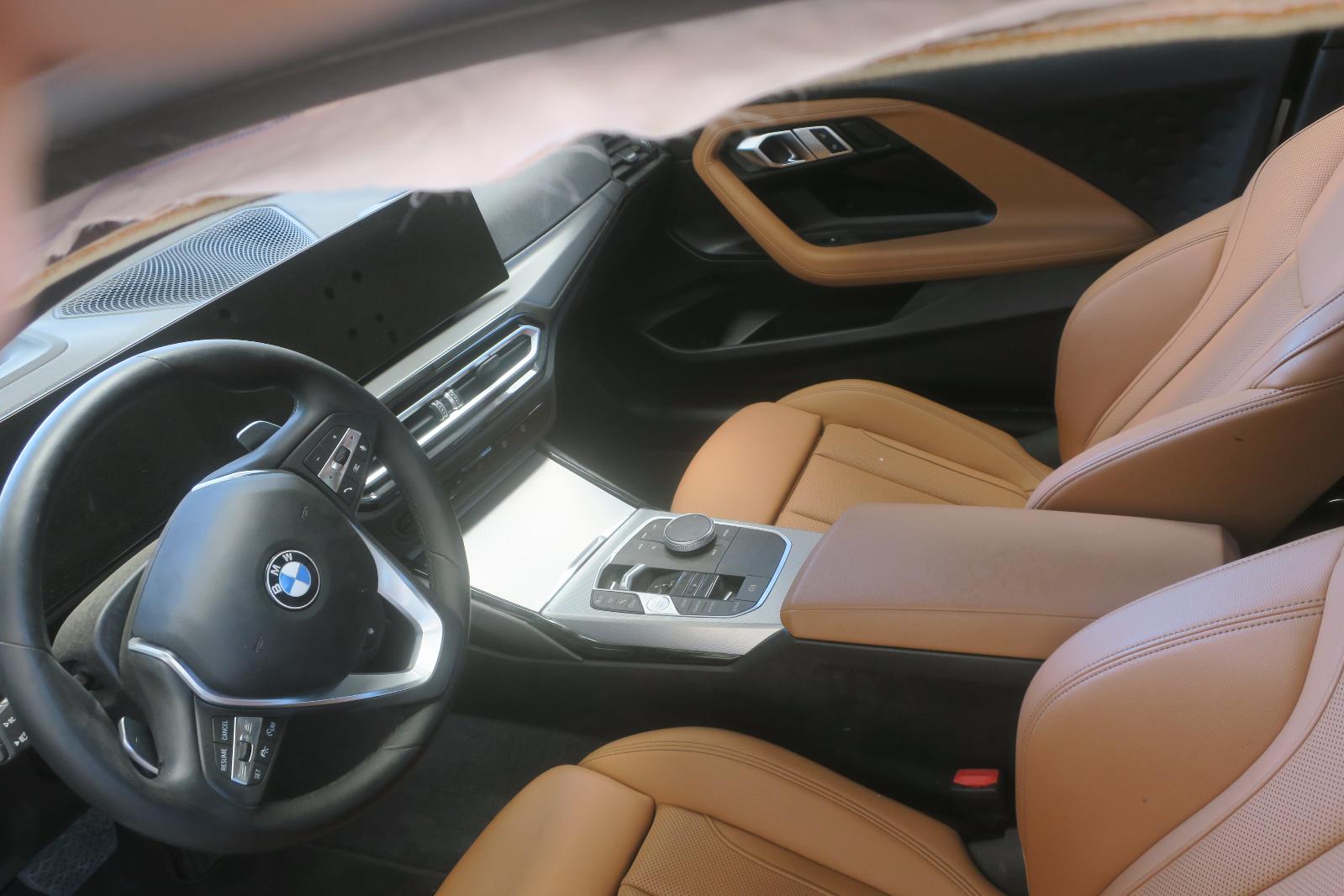2023 BMW 230i Front Console