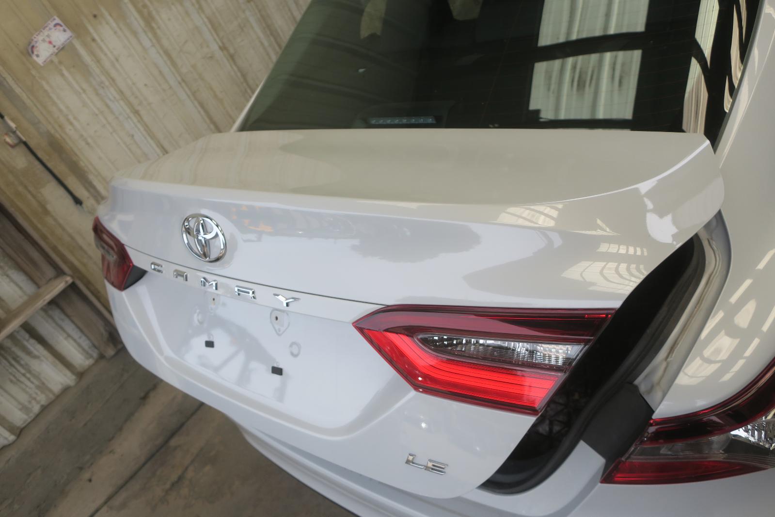 Decklid  Tailgate