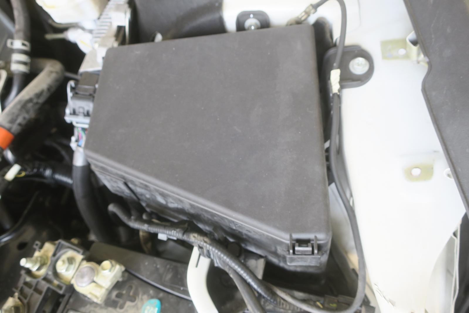 2020 Subaru Legacy Engine Relay Box