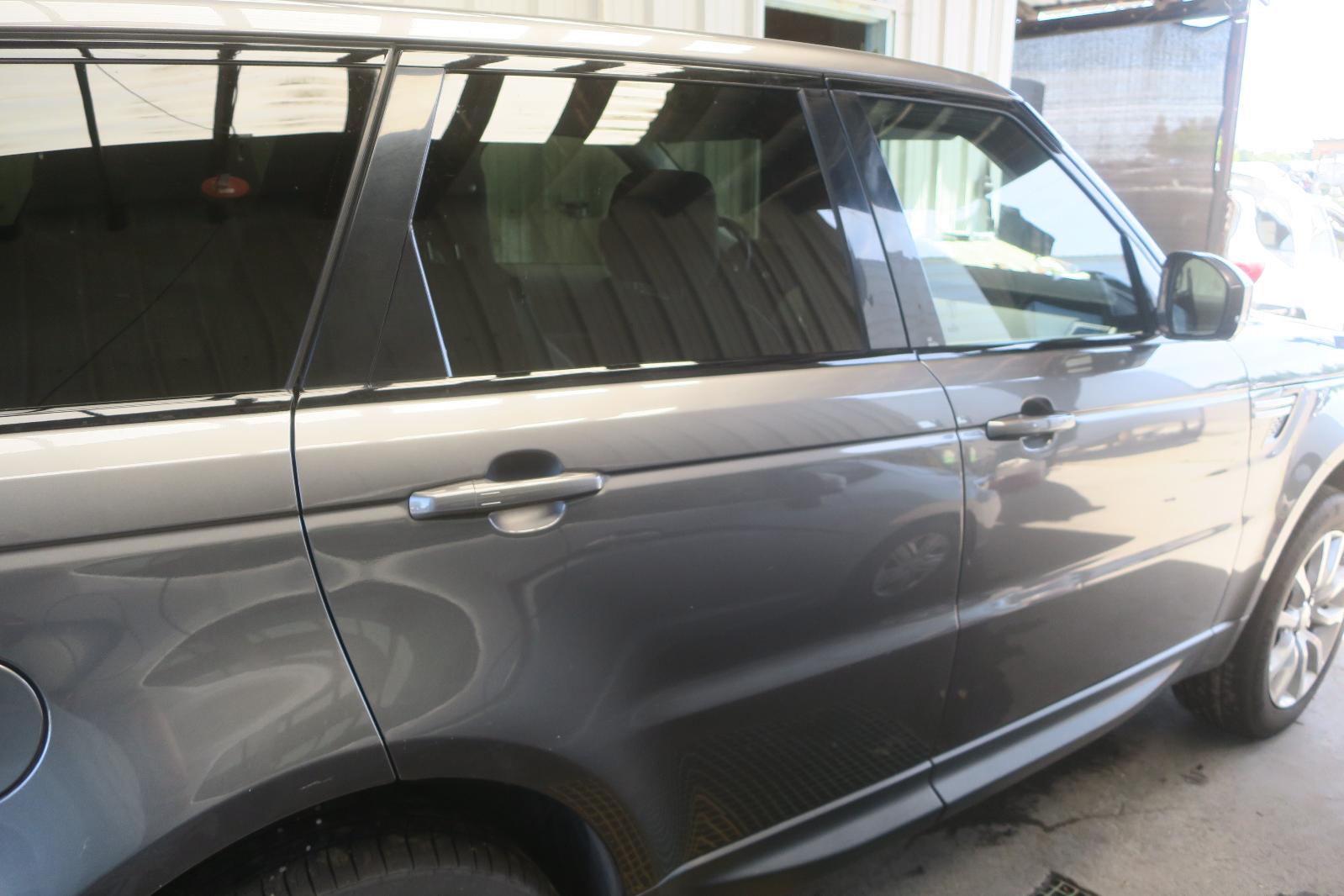 Dr Assm, Rear Side