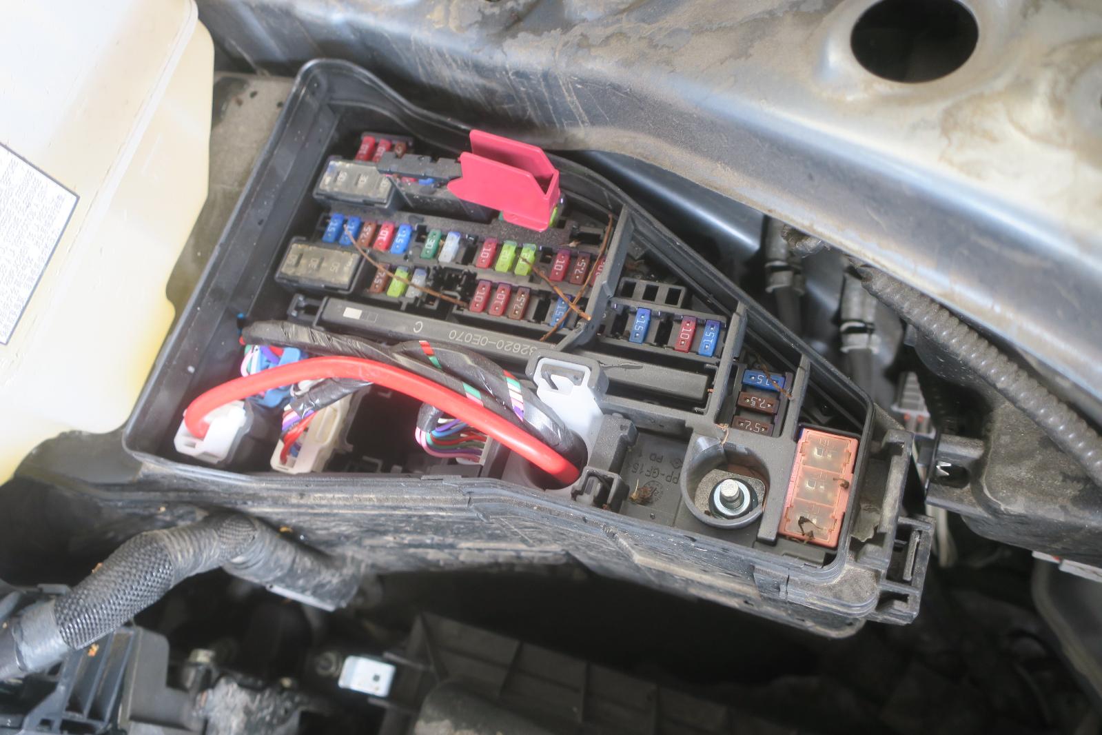 Fuse Box, Engine