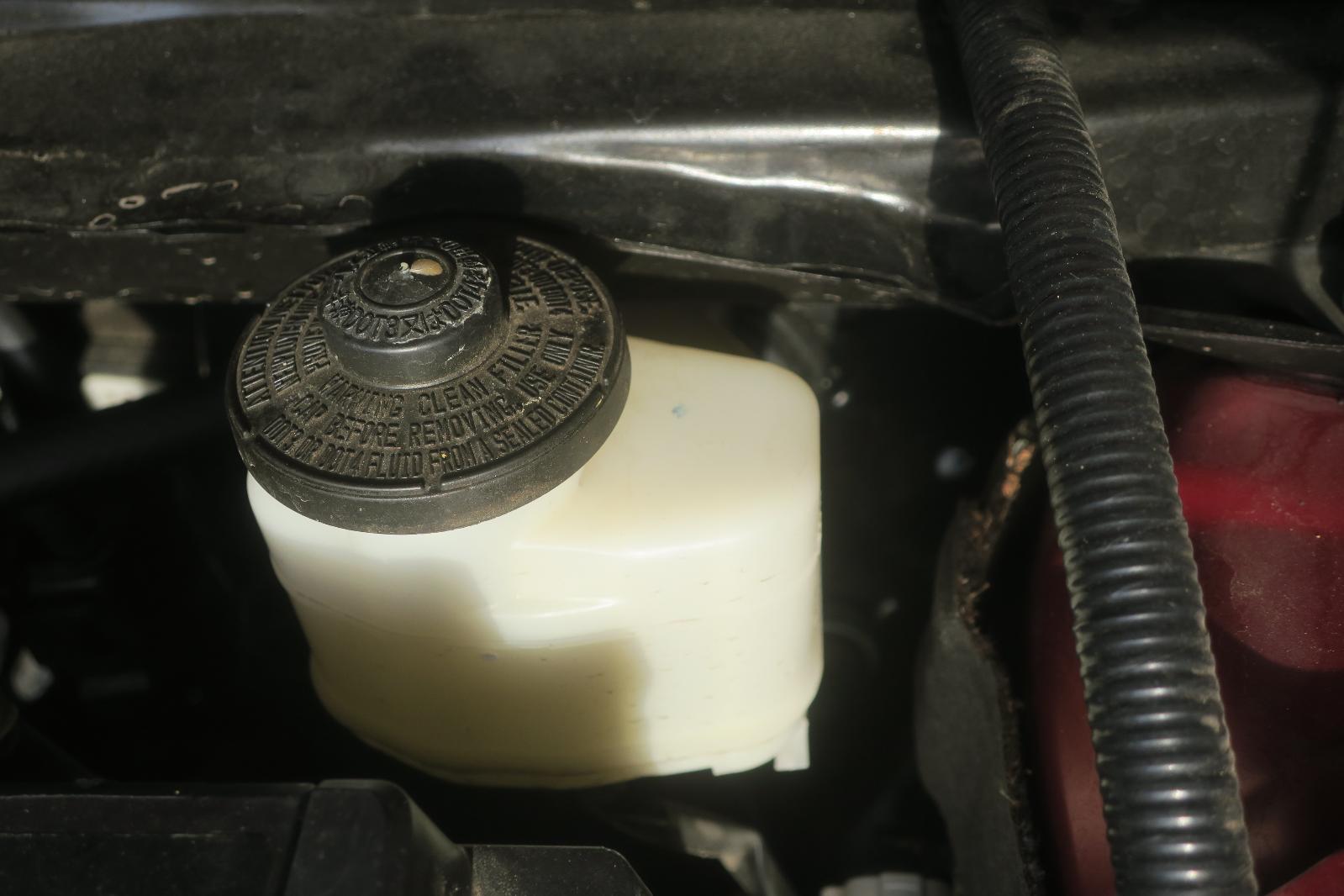 2021 Lexus ES 350 Brake Master Cylinder