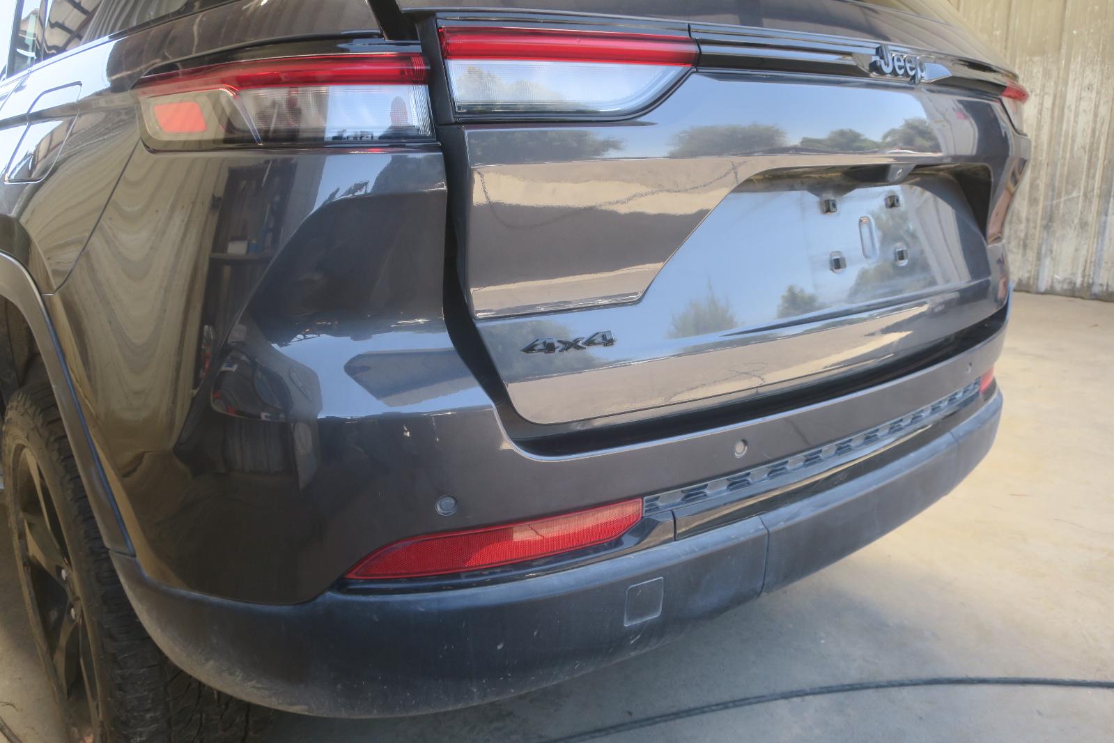 2023 Jeep Grand Cherokee Rear Bumper Assembly