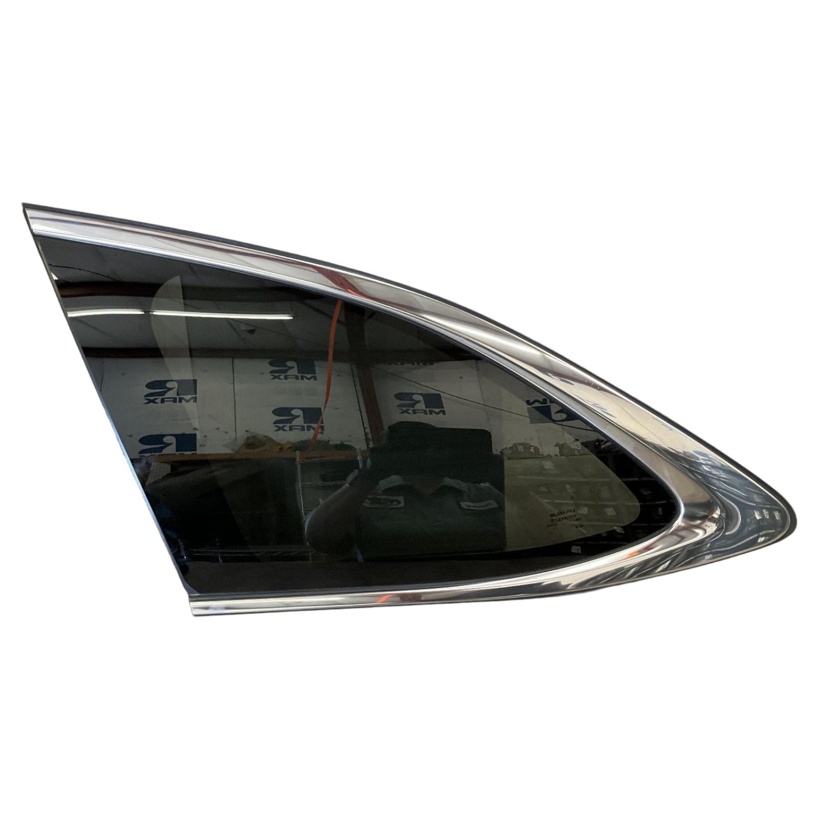 Quarter Glass