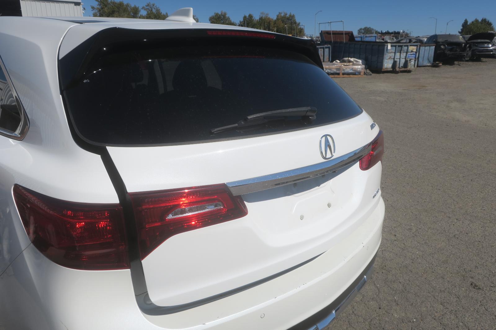 Decklid  Tailgate Hatch