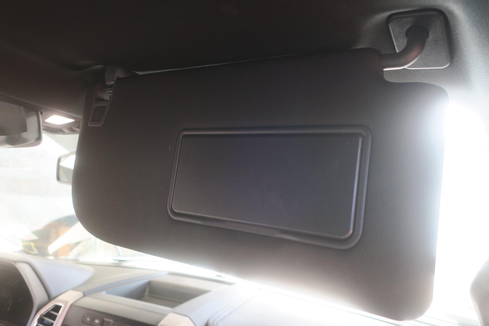 2015 Ford F150 Pickup Sun Visor
