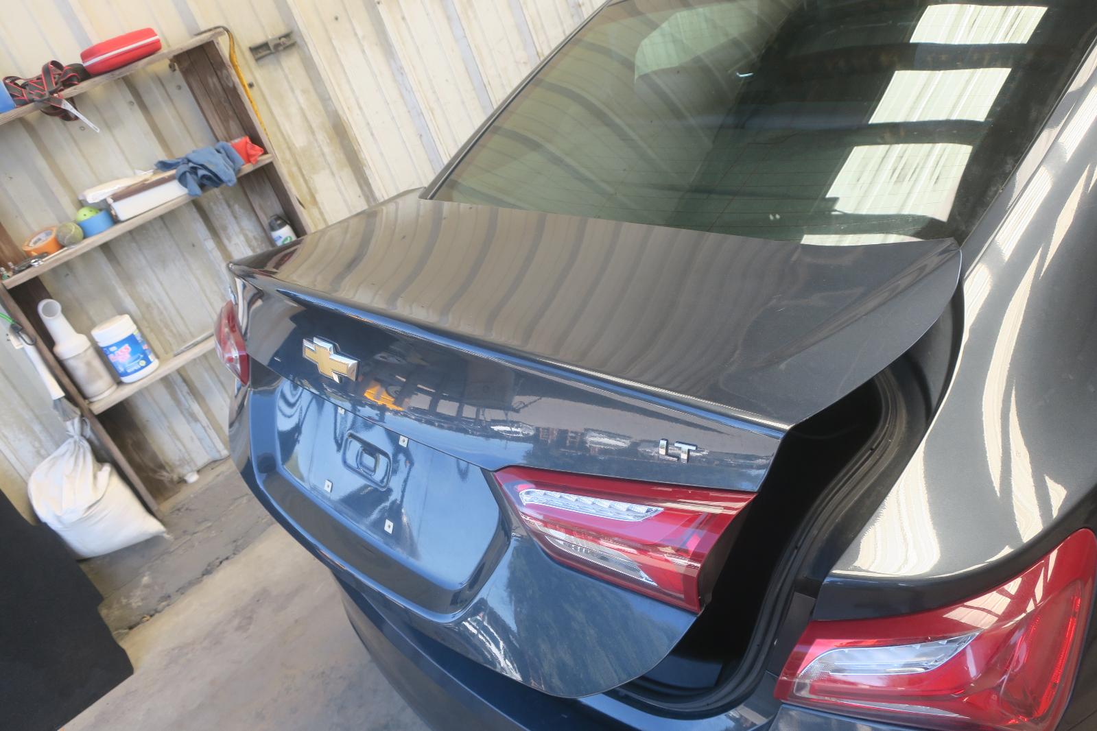 Decklid  Tailgate Hatch