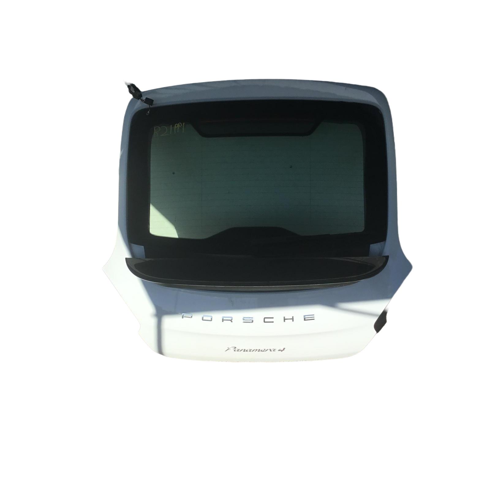 Decklid  Tailgate Hatch