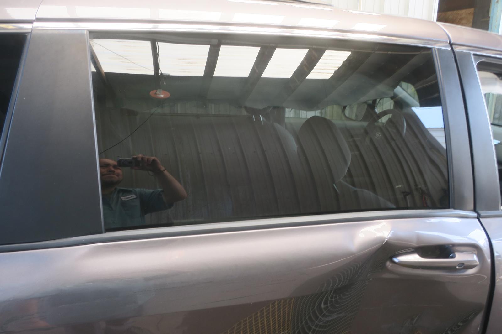 Rear Door Glass