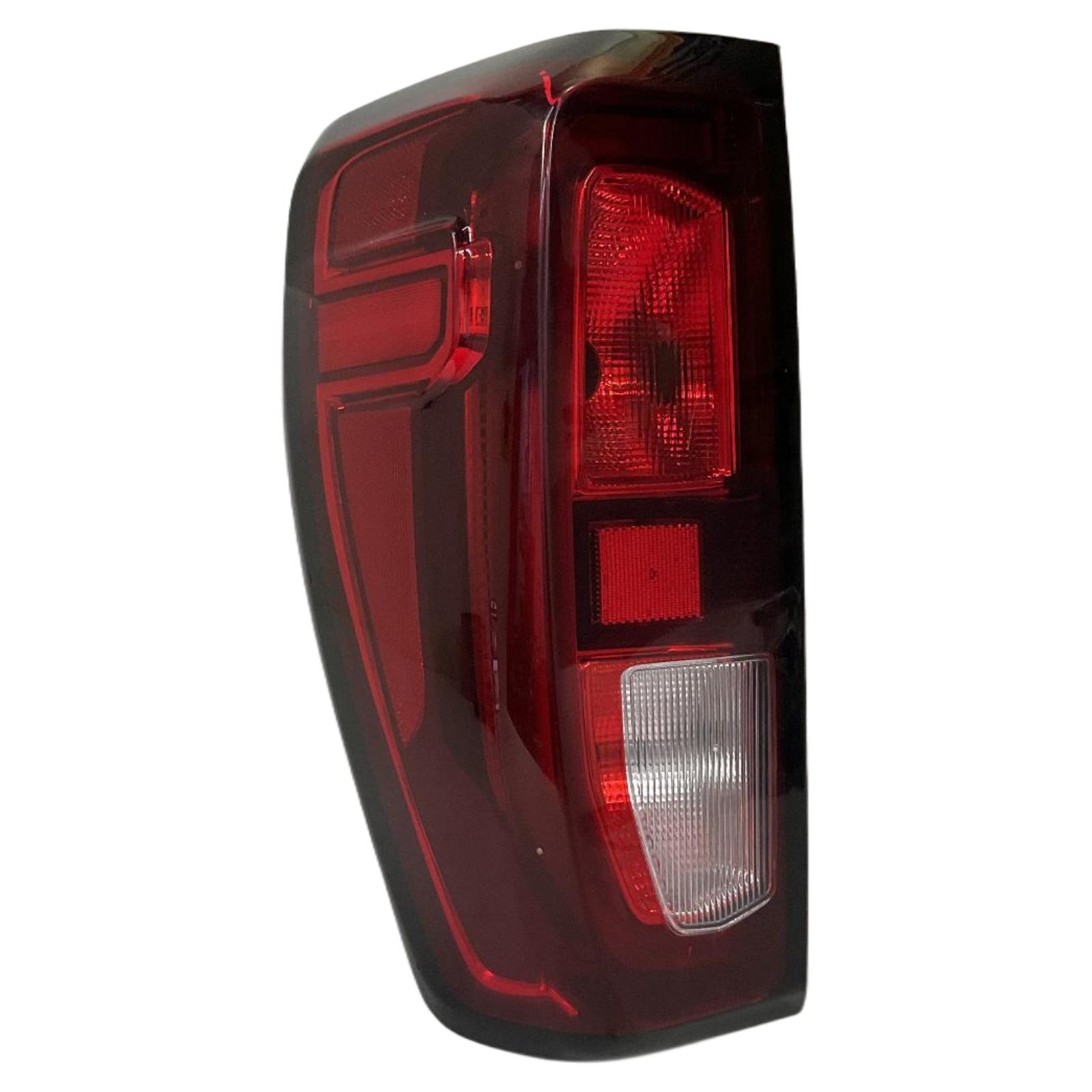 2024 GMC  Sierra 3500 Pickup Tail Lamp