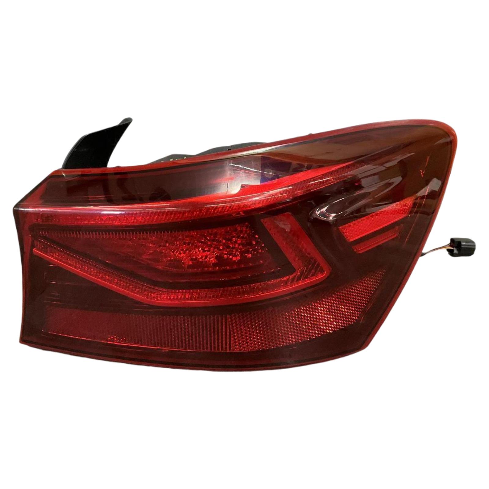 Tail Lamp