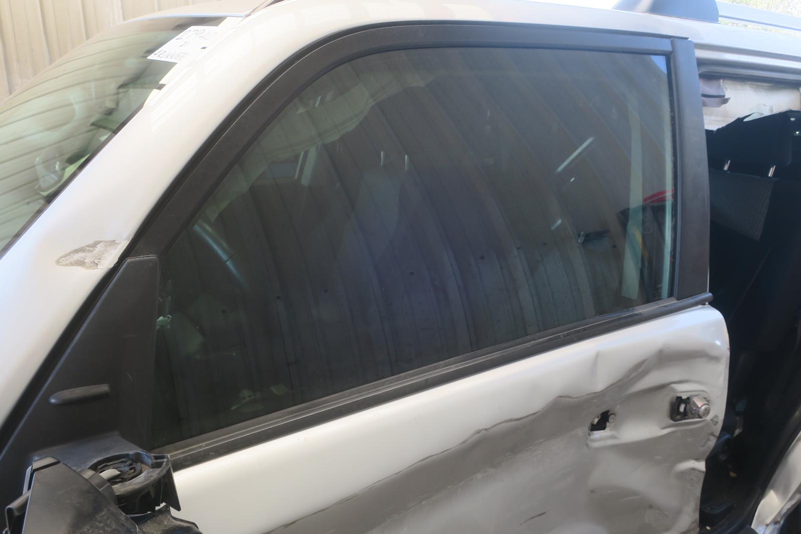 2021 Toyota 4Runner Front Door Glass