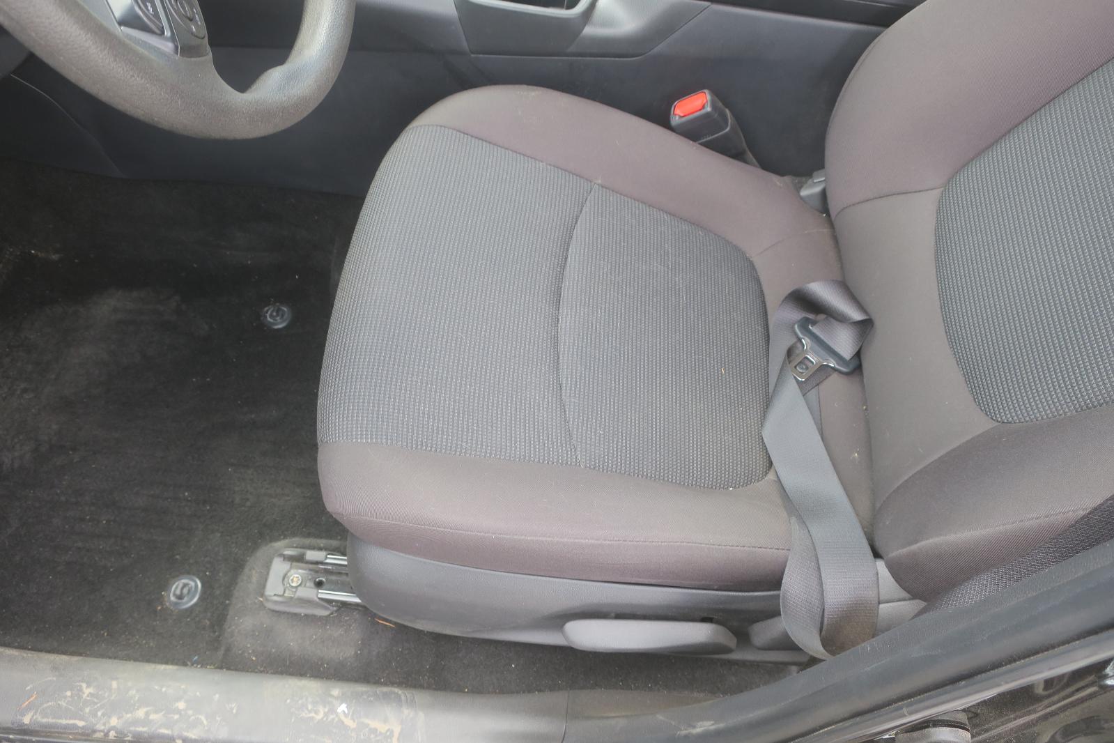 Seat, Front