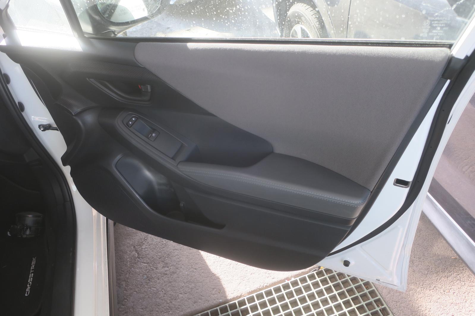 2024 Subaru XV Crosstrek Front Door Panel