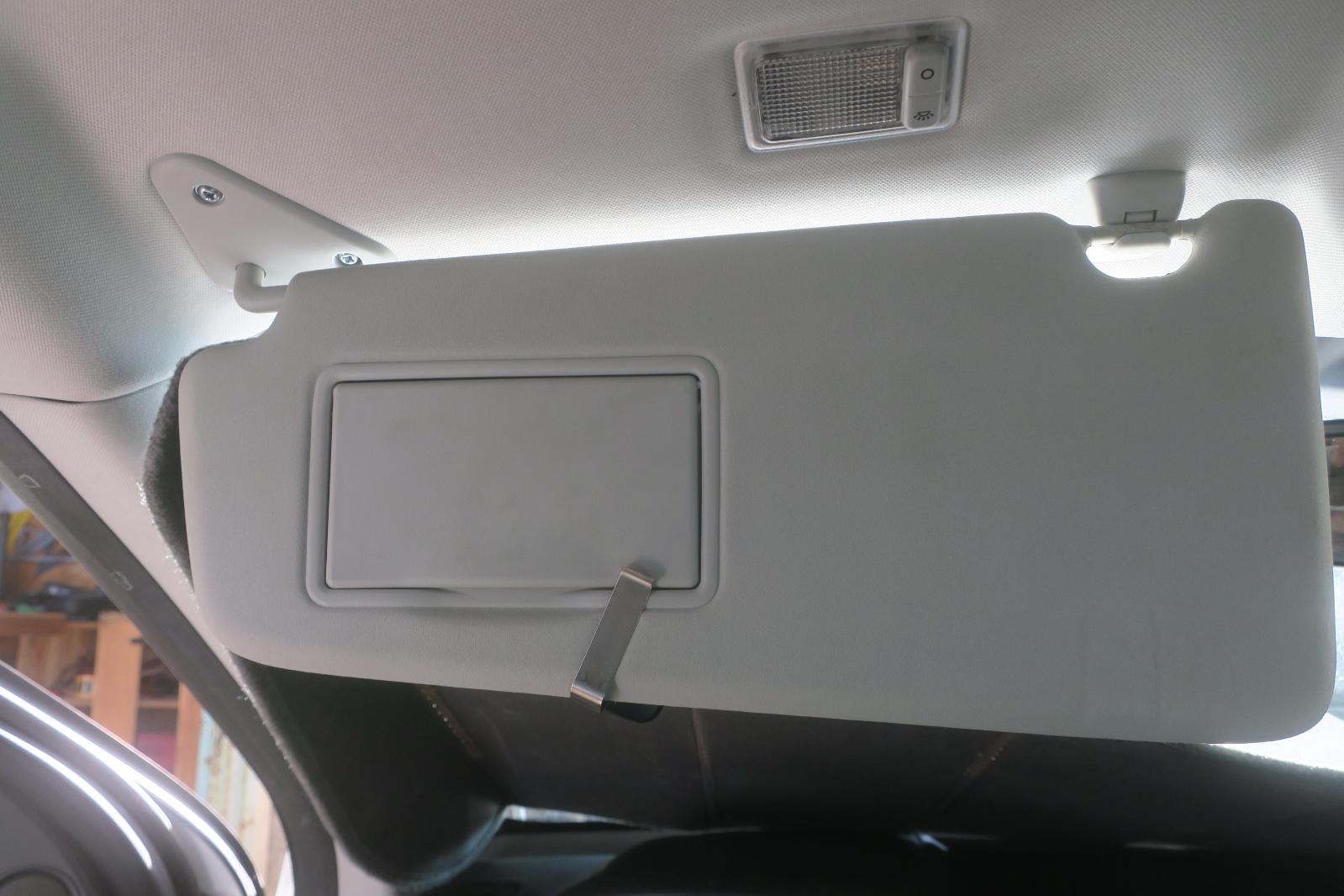 2015 Land Rover Discovery Sport Sun Visor
