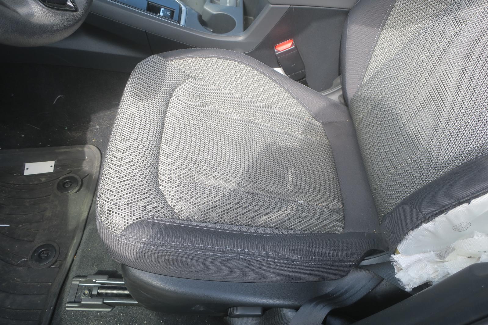 Seat, Front