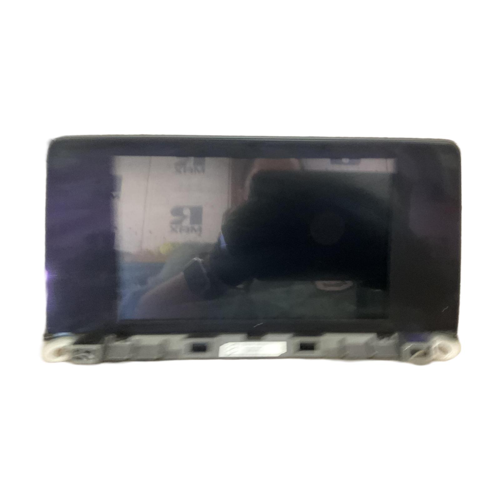 Info-GPS-TV Screen