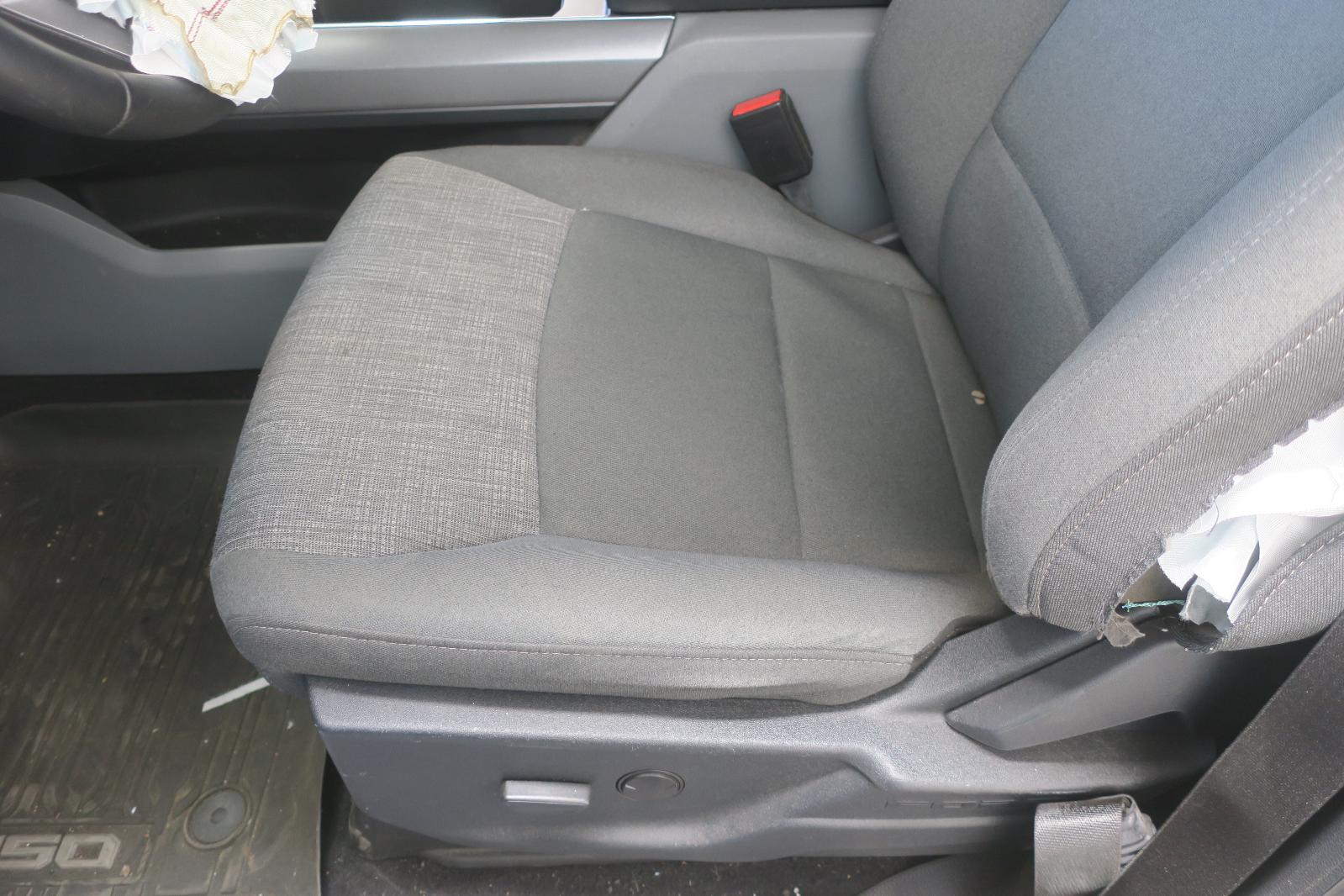 2023 Ford F150 Pickup Front Seat