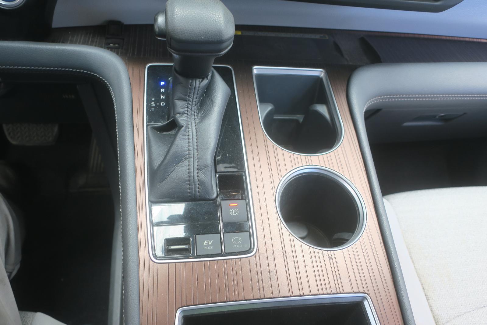 Transmission Shifter Assembly