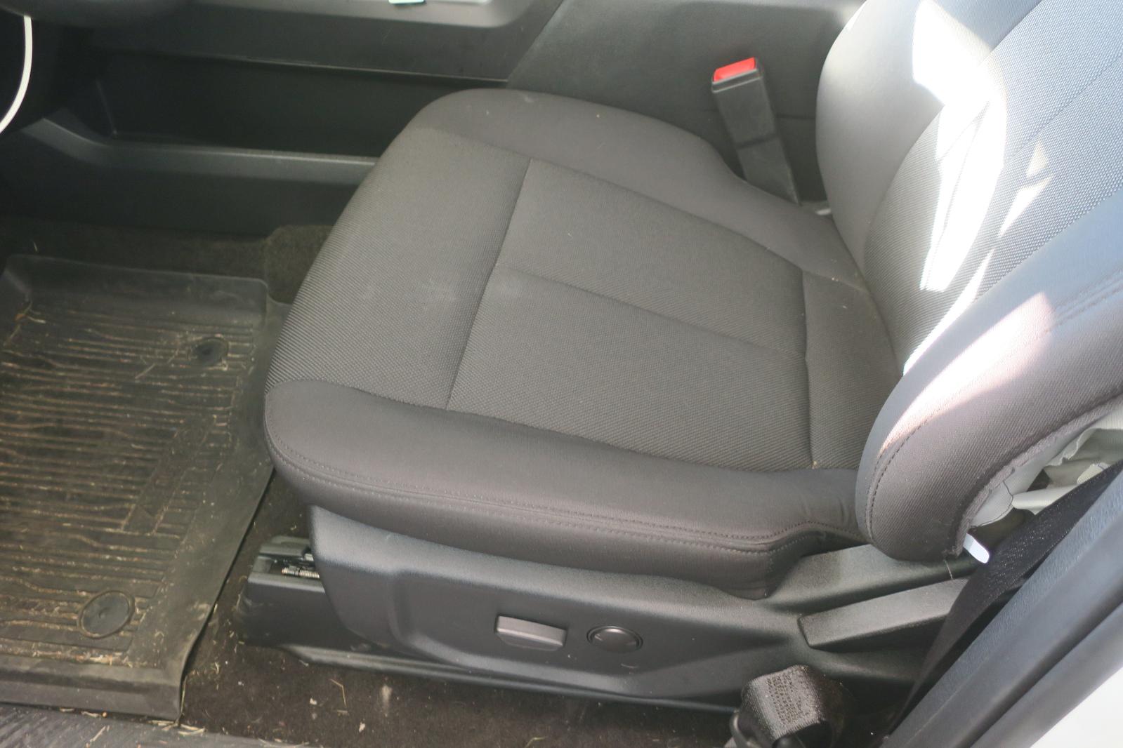 Seat, Front