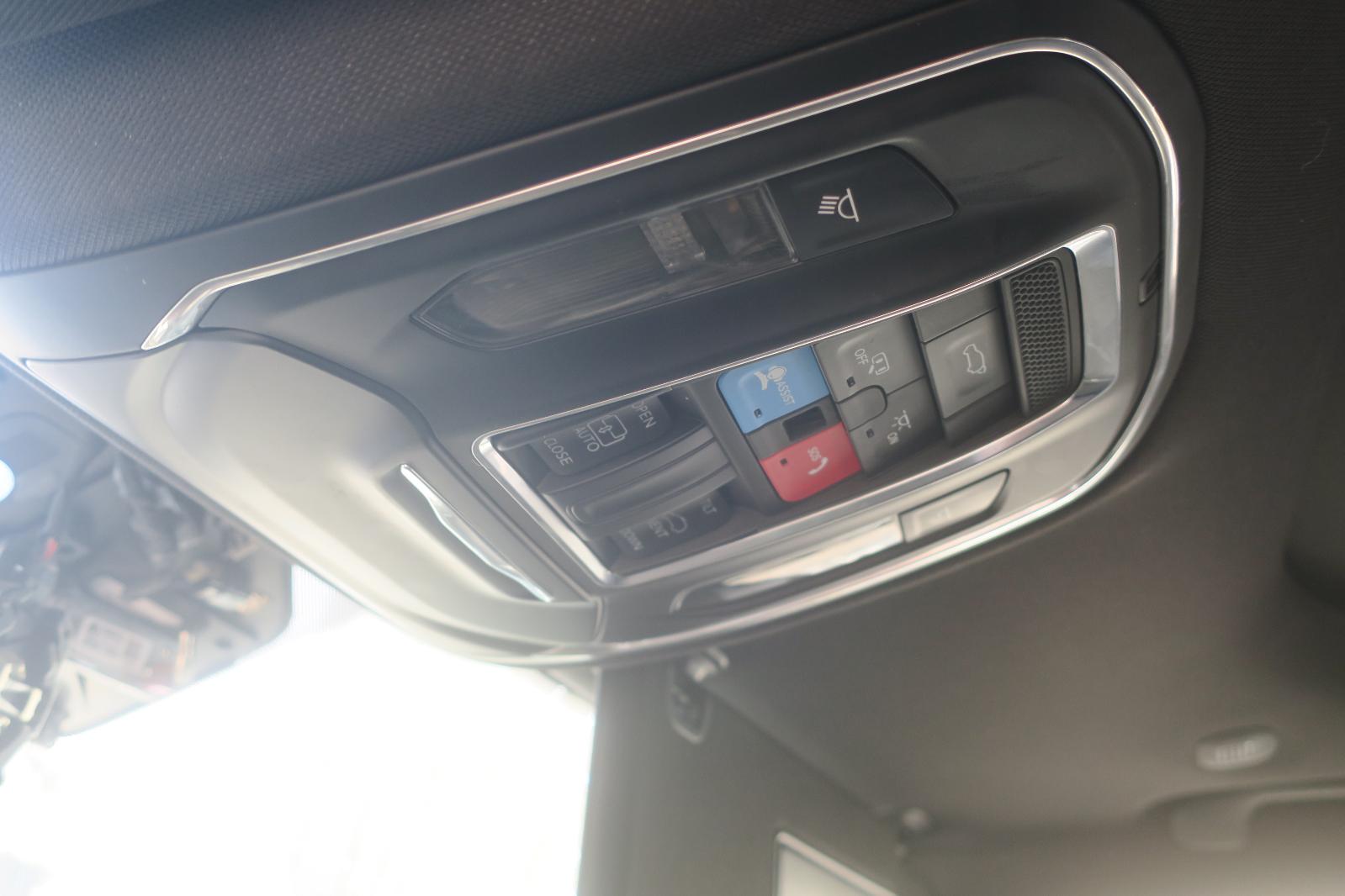 Front Console