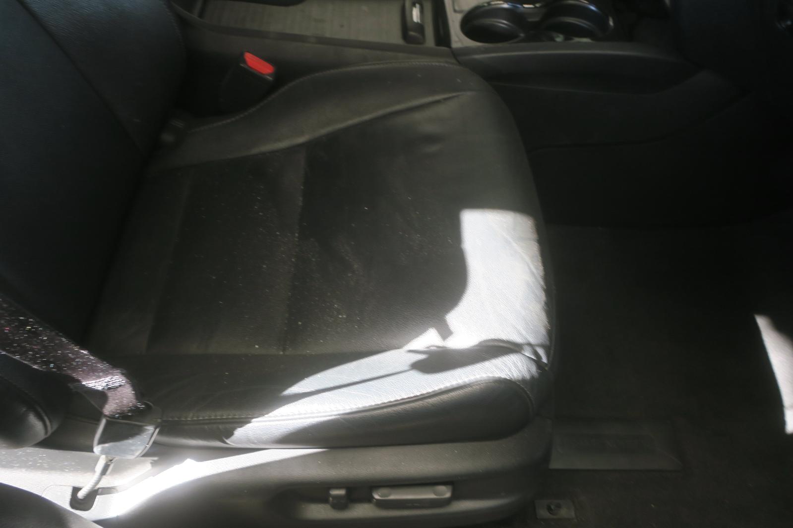 2016 Honda Pilot Front Seat