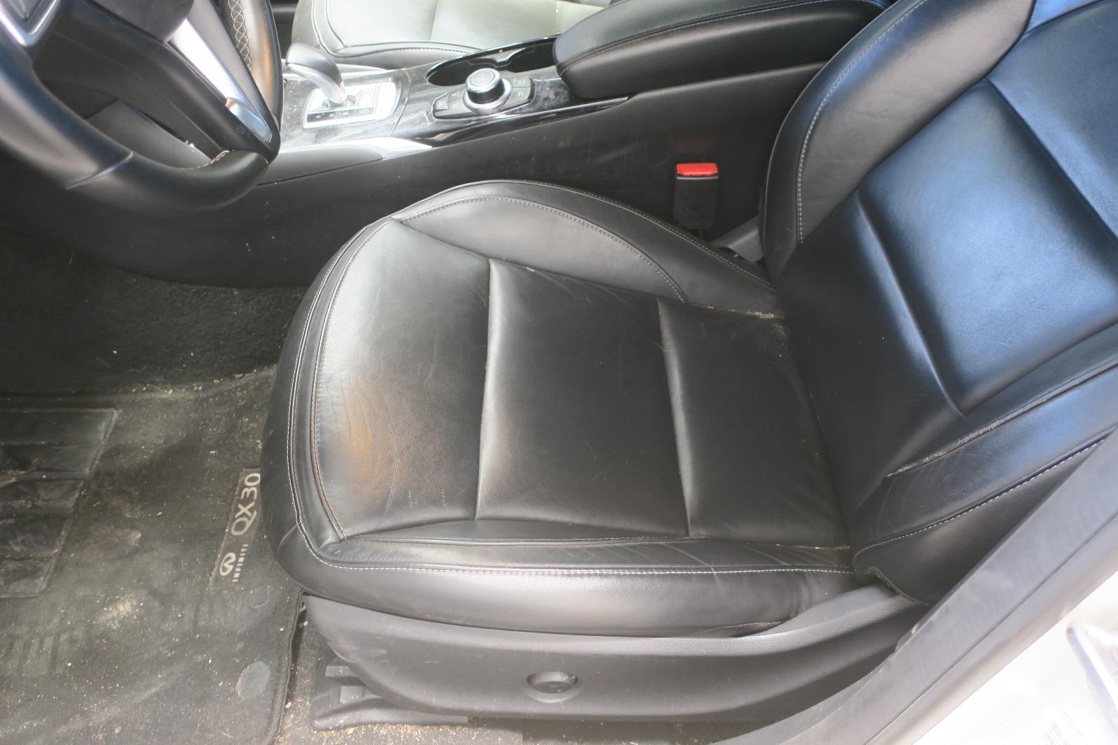 Seat, Front