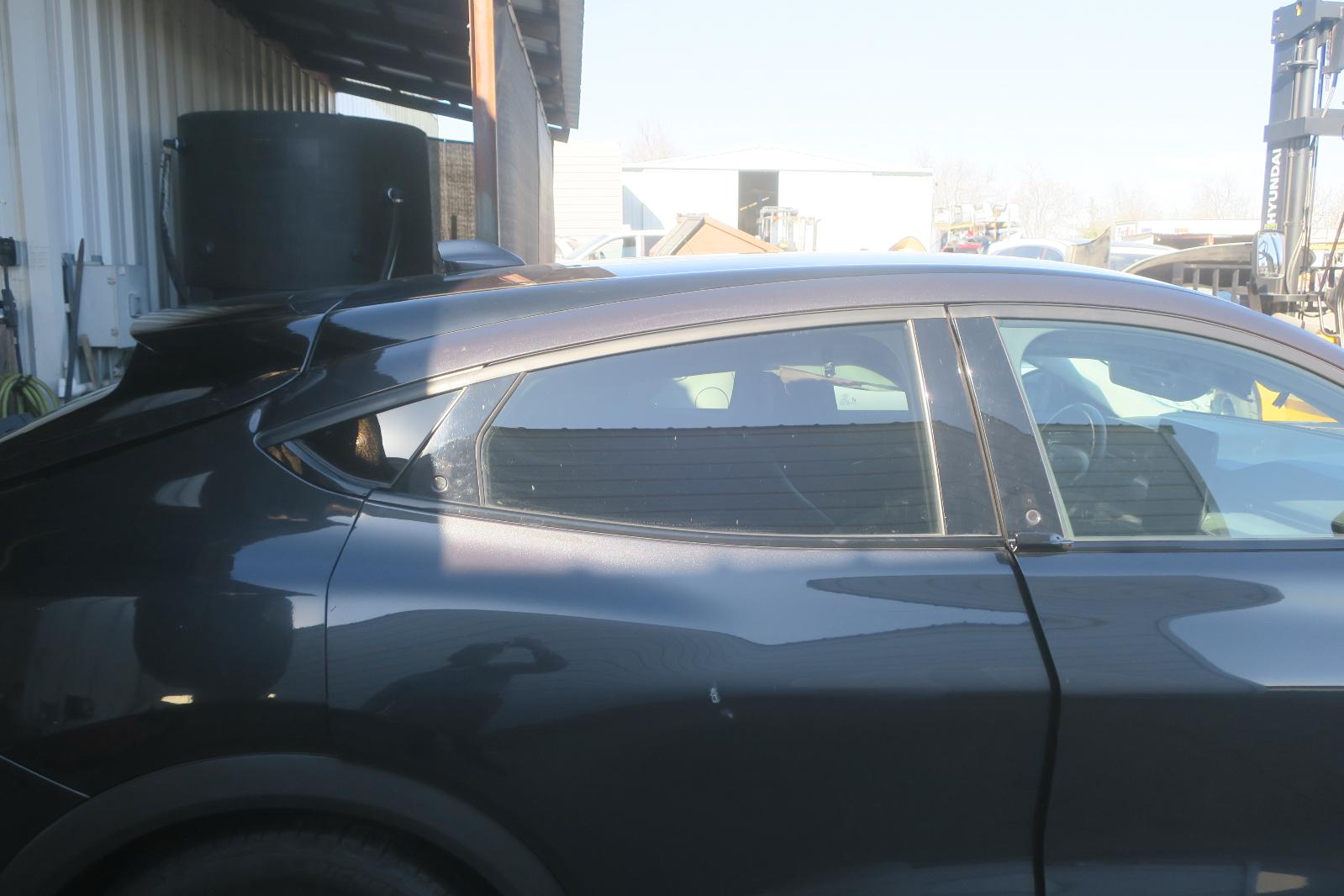 Dr Assm, Rear Side