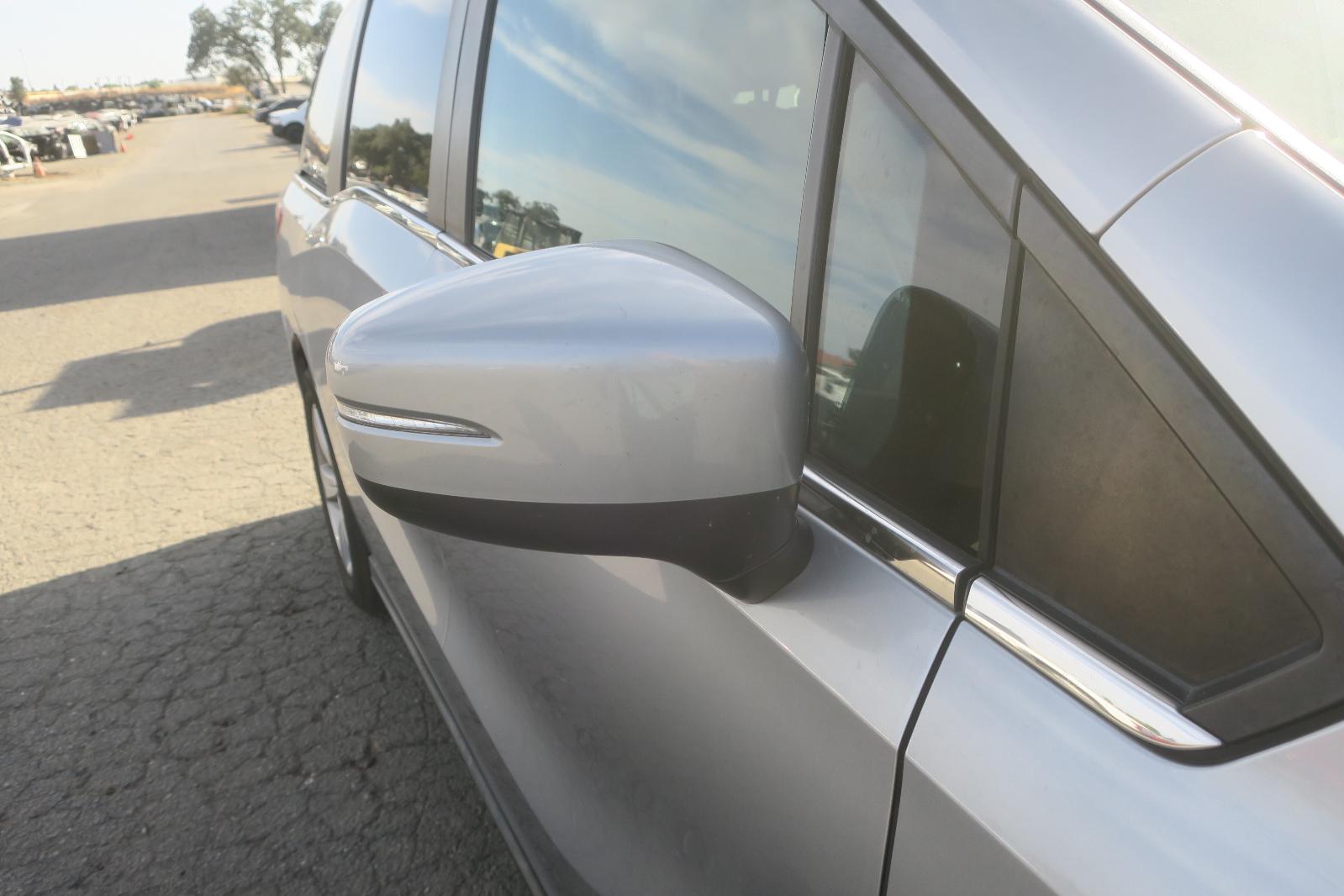 Door Mirror