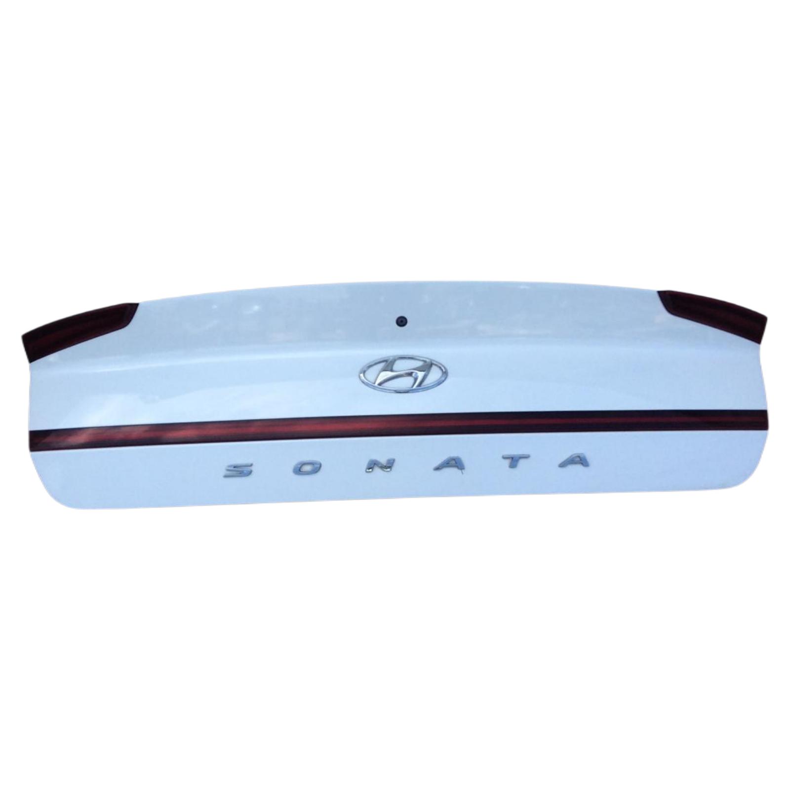 Decklid Tailgate Hatch