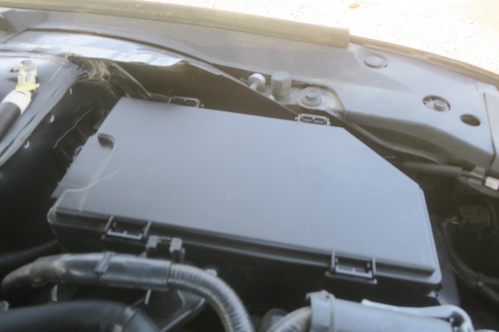 Fuse Box, Engine