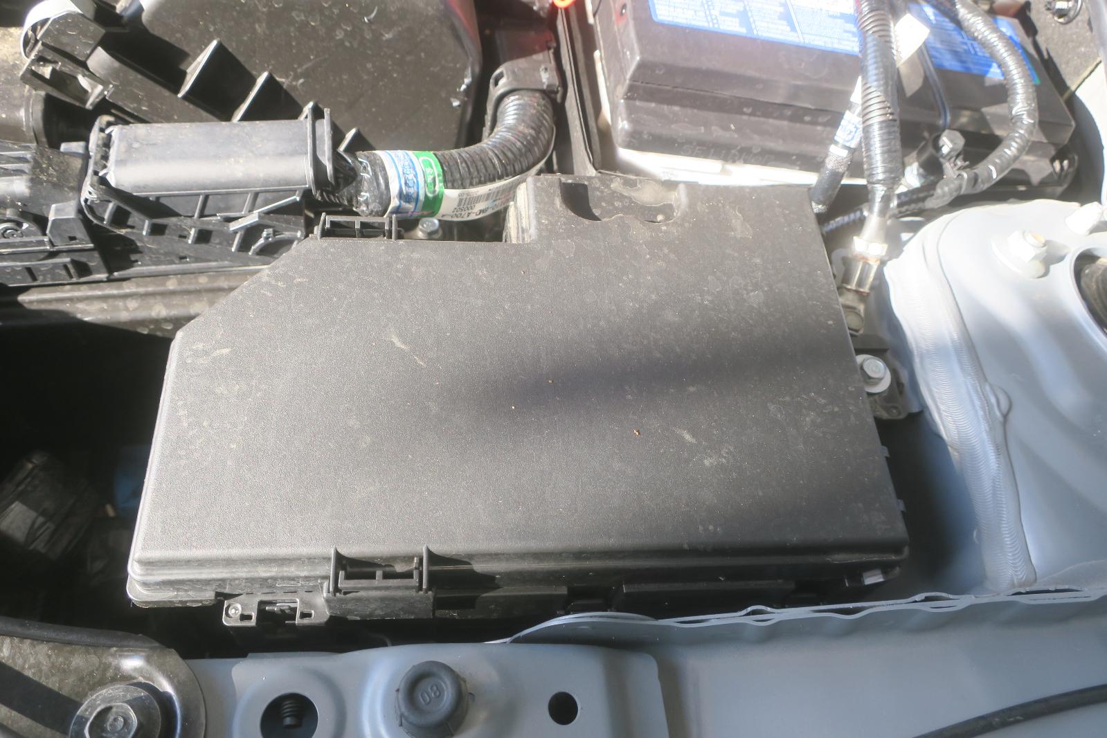 Fuse Box, Engine