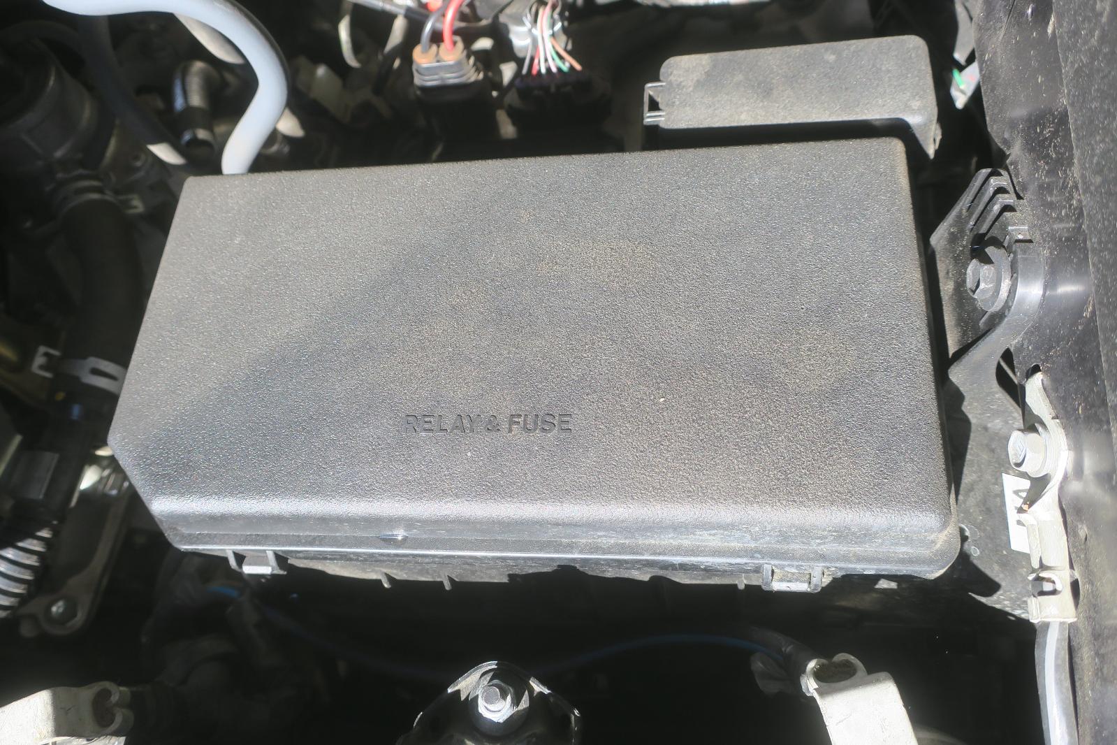 Fuse Box, Engine