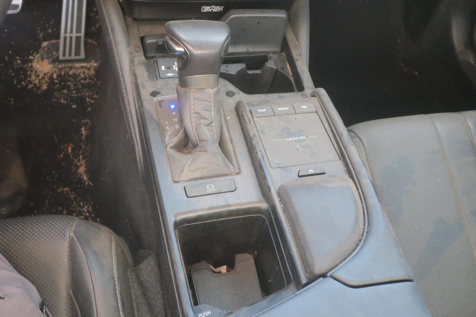 2021 Lexus ES 350 Transmission Shifter Assembly