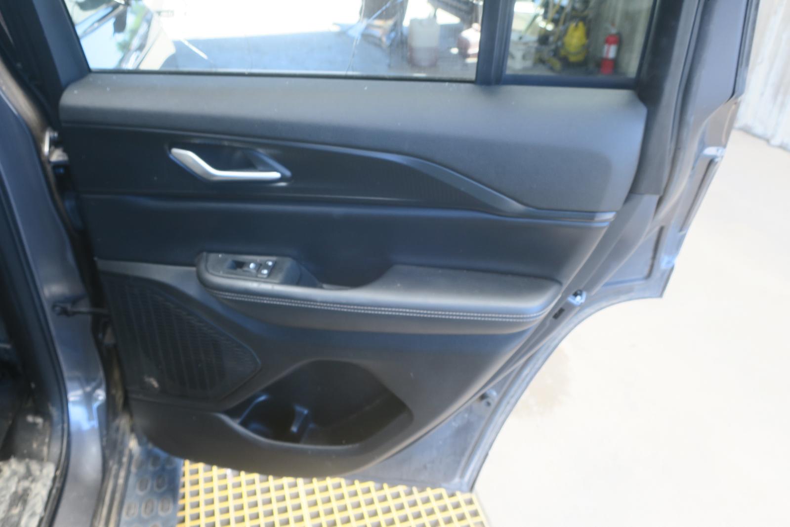 Rear Door Panel