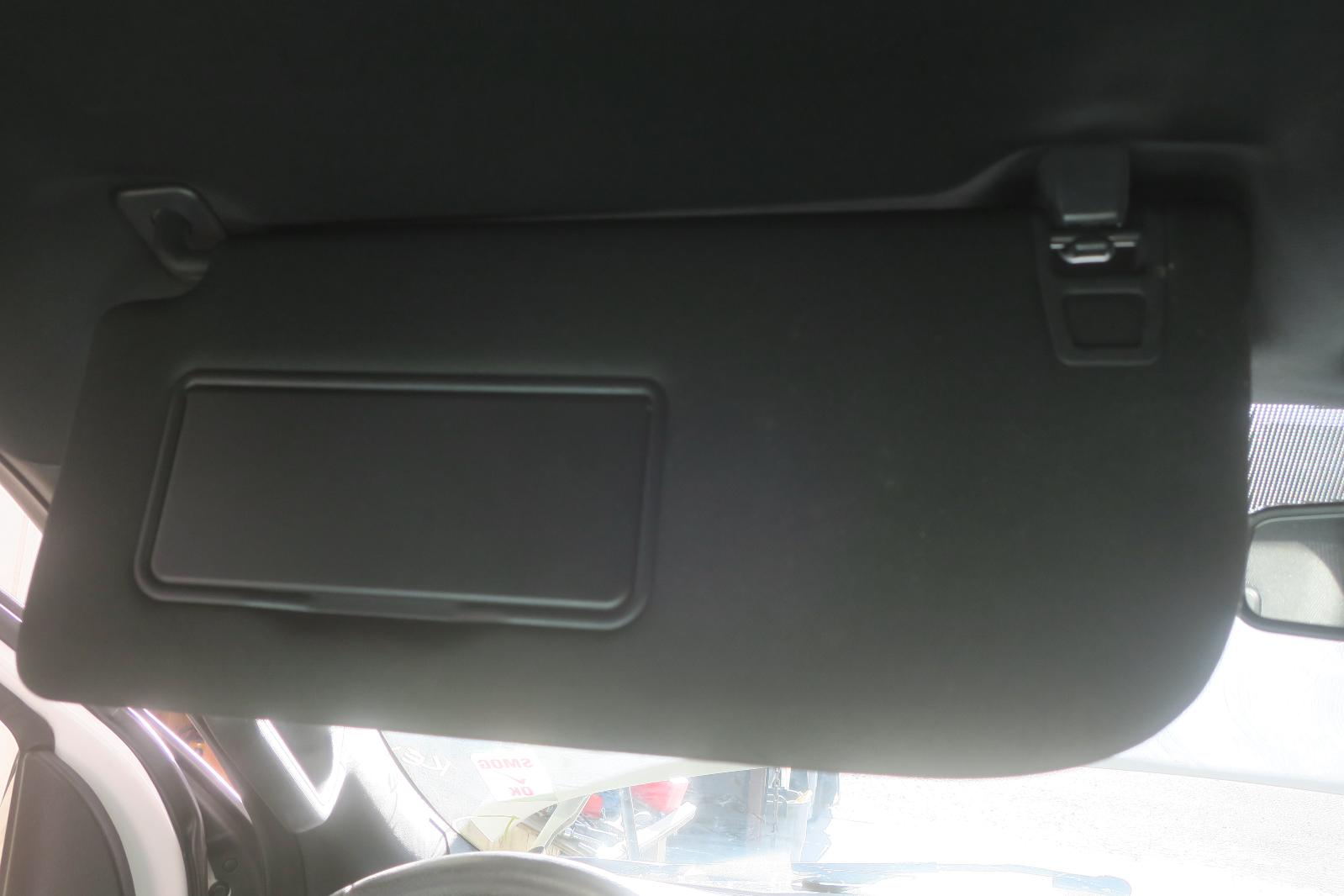 2015 Ford F150 Pickup Sun Visor