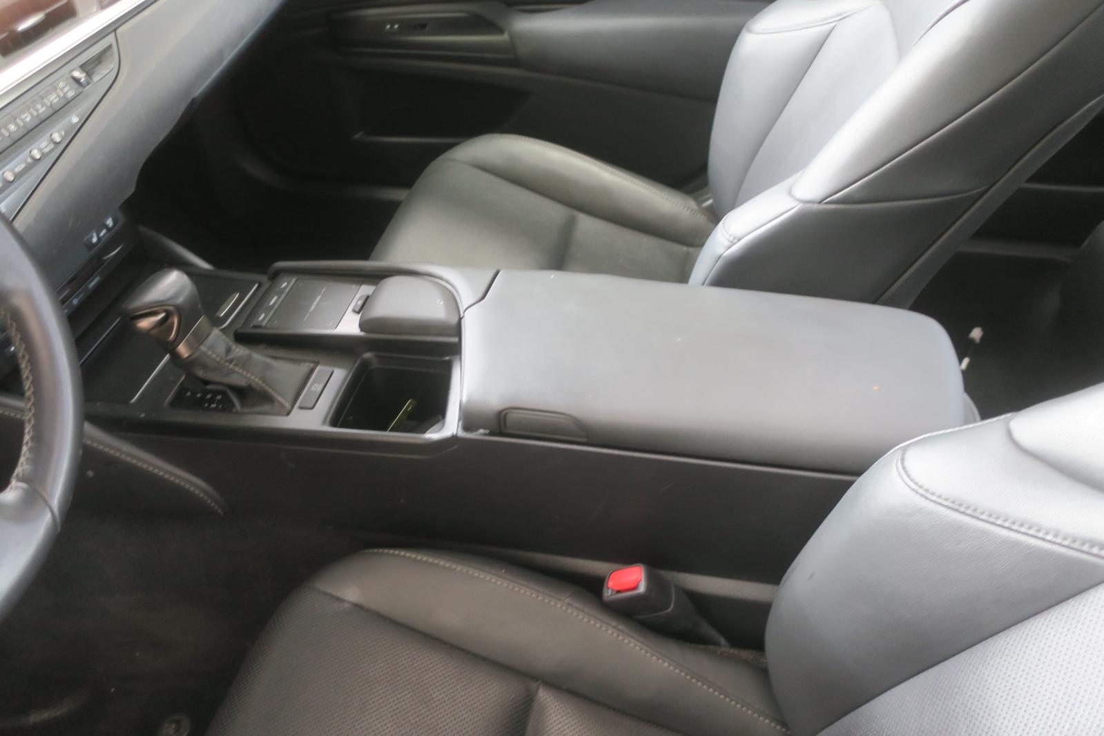 Front Console