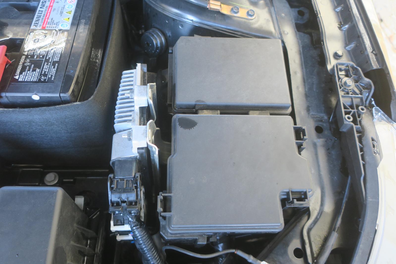 Fuse Box, Engine
