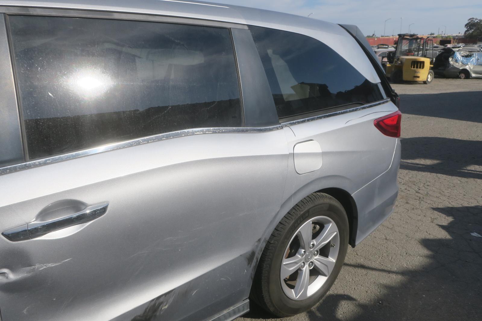 Rear Door Glass