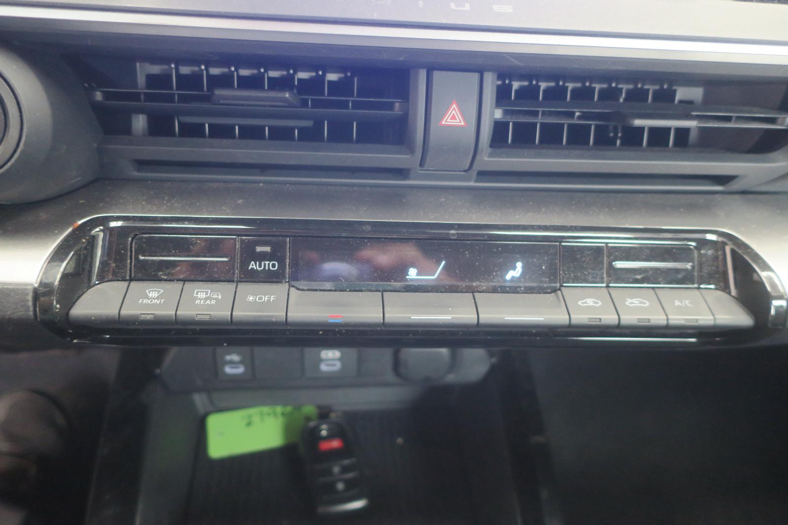 2024 Toyota Prius Climate Control AC Heater