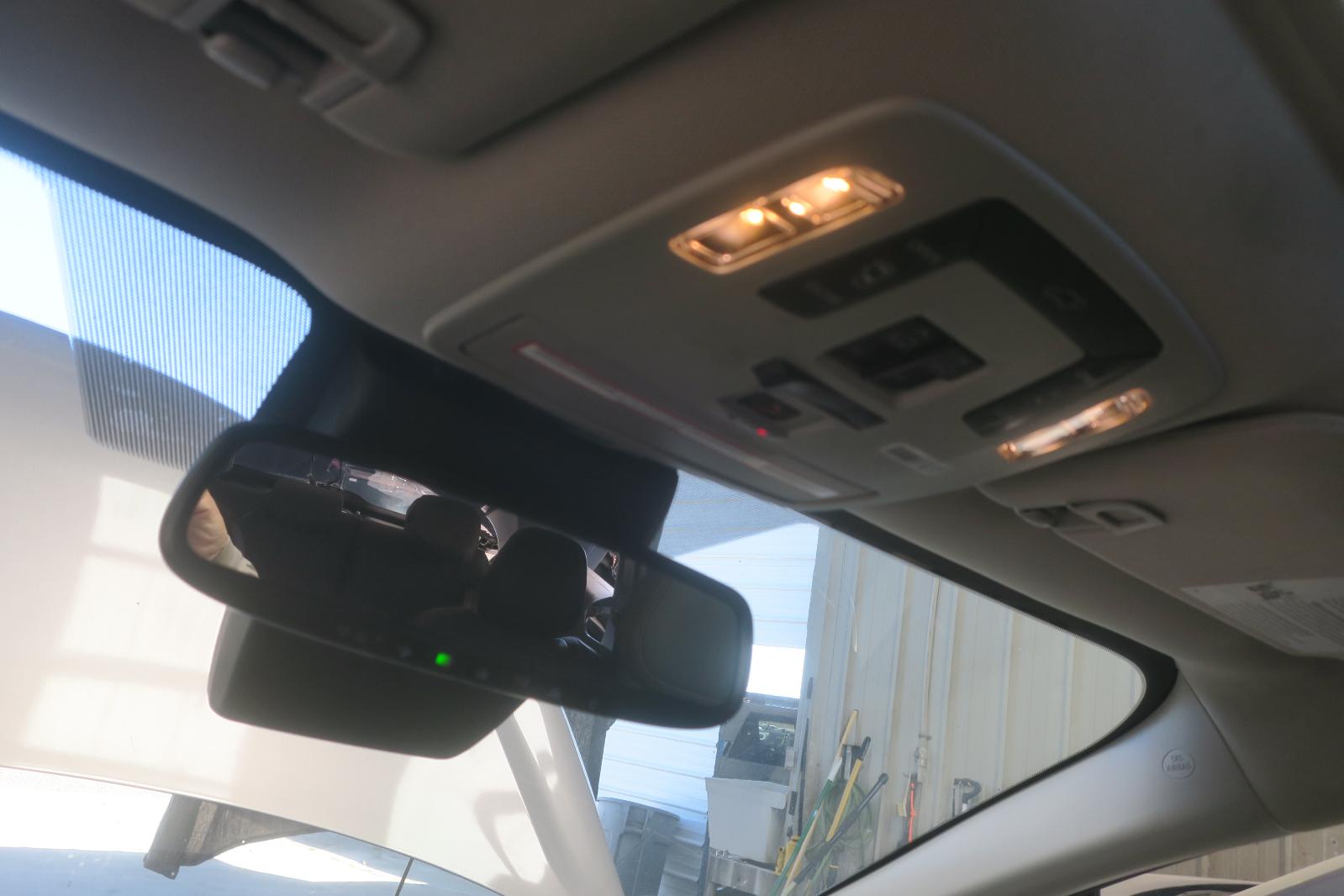 Console, Front