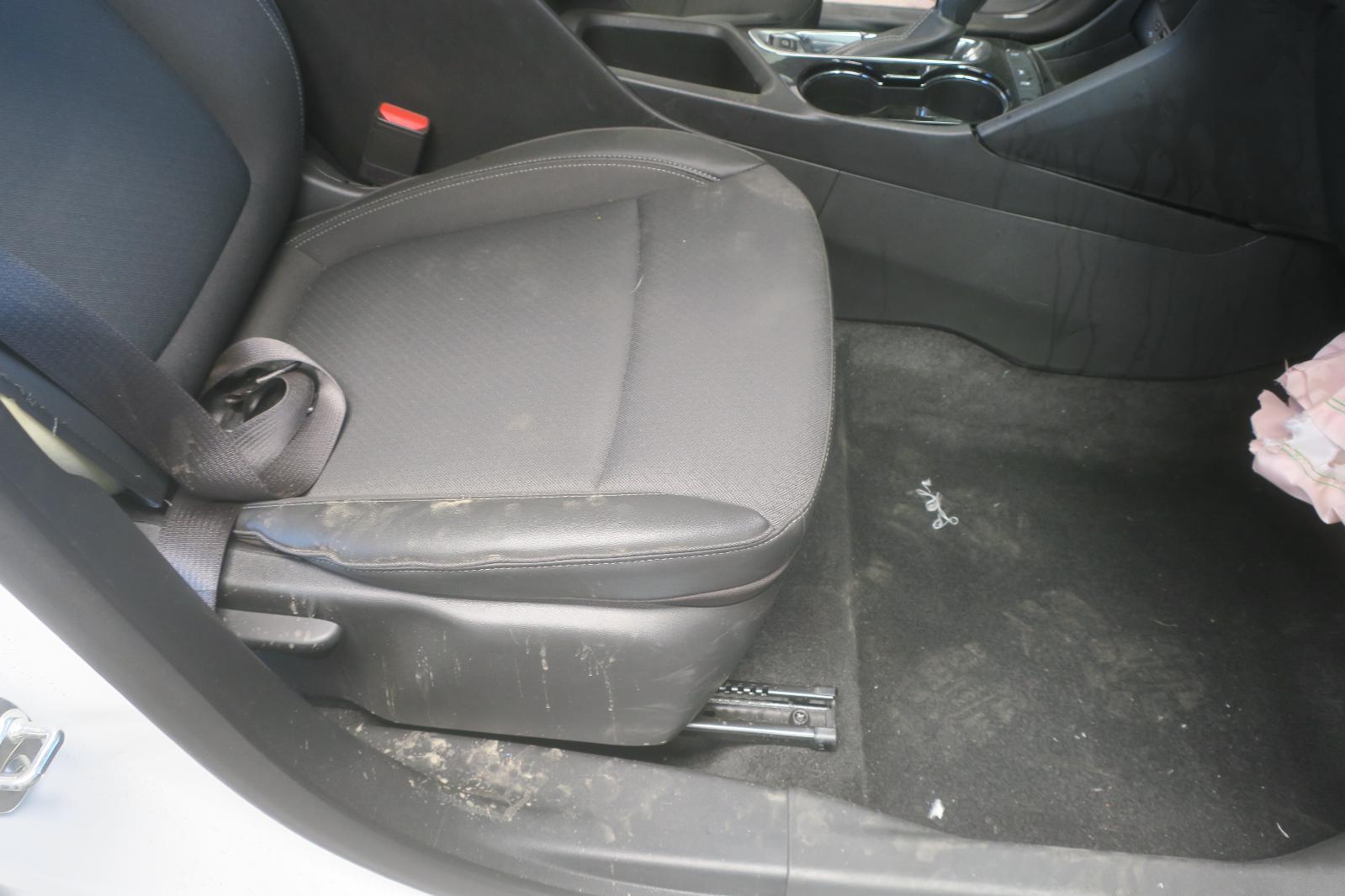 2025 Buick Encore GX Front Seat